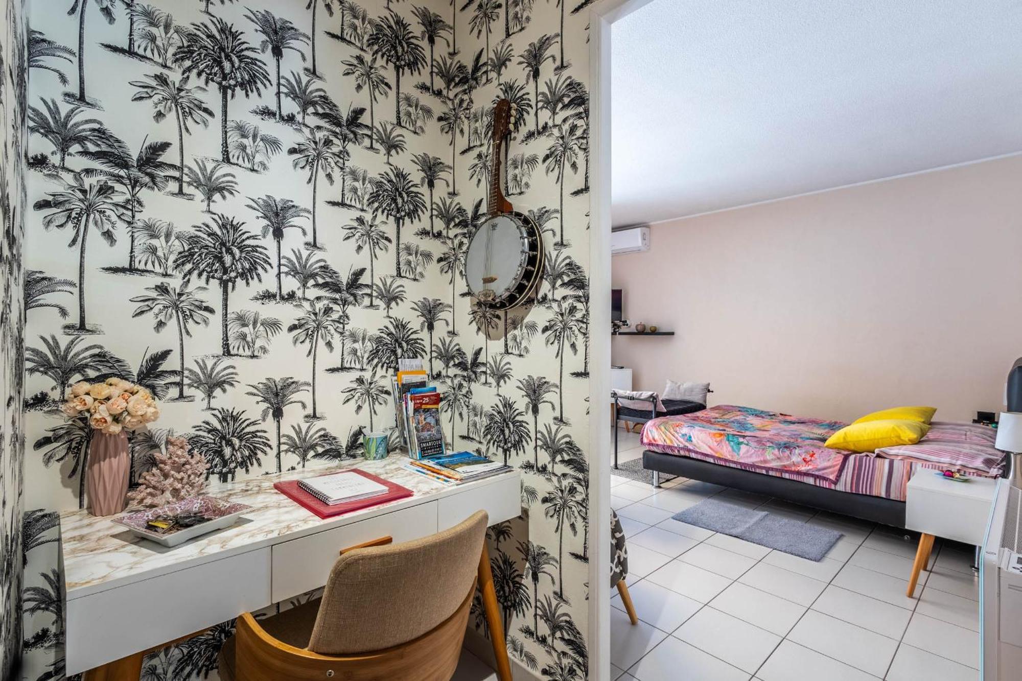 Mon Appart Avec Terrasse Et Piscine Roquebrune-Cap-Martin Eksteriør bilde