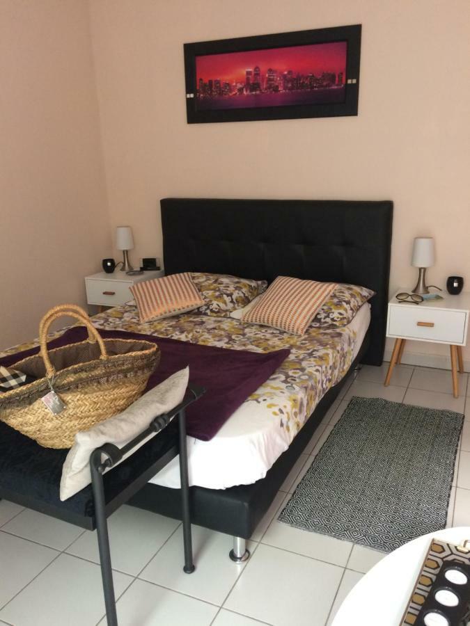 Mon Appart Avec Terrasse Et Piscine Roquebrune-Cap-Martin Eksteriør bilde